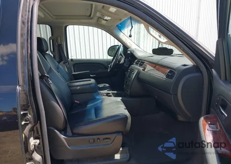 2009 GMC Yukon Slt2 z USA, uszkodzony, nr VIN 1GKFK33019R207155